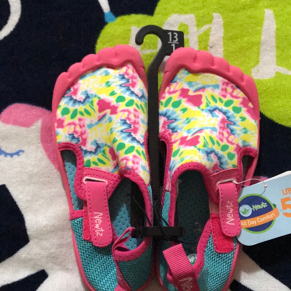 Girls Water Shoes UPF 50t New